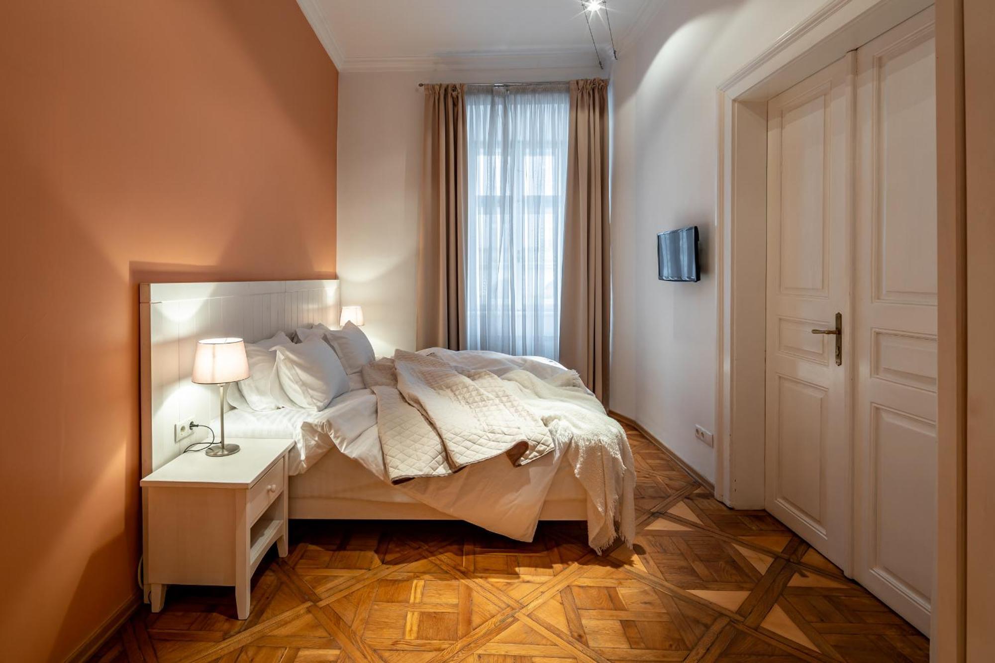 Ferienwohnung Romari Площа Ринок 28 Lemberg Exterior foto